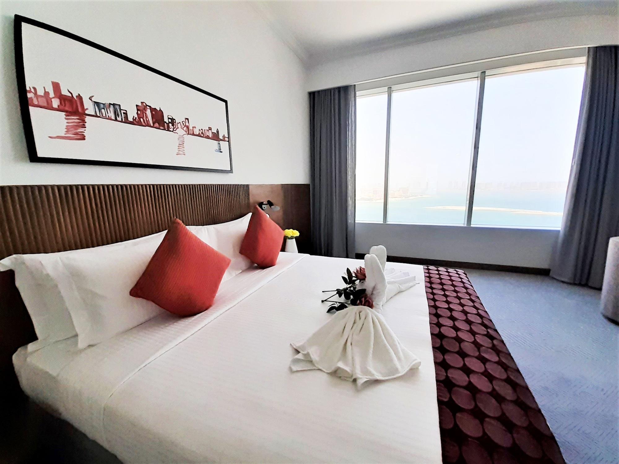 Somerset West Bay Doha Exterior foto Deluxe Room
