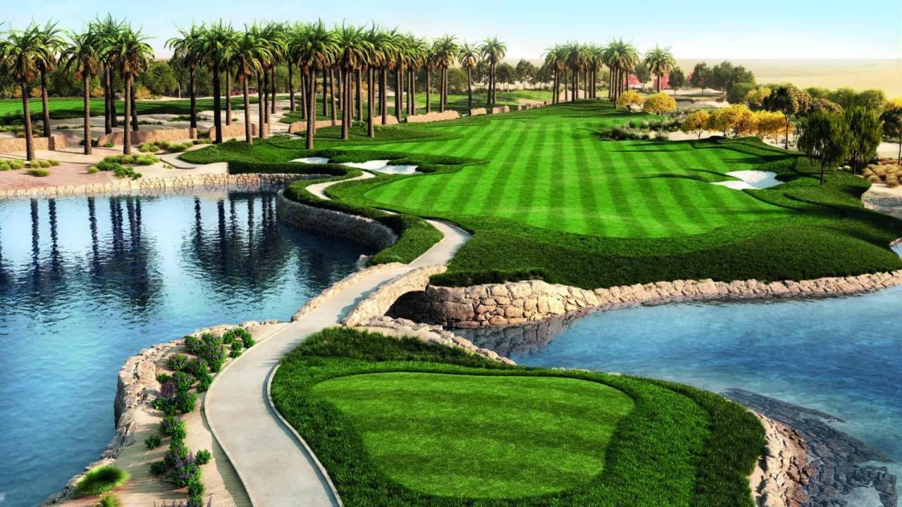 Somerset West Bay Doha Exterior foto Golf course at Talking Stick Resort
