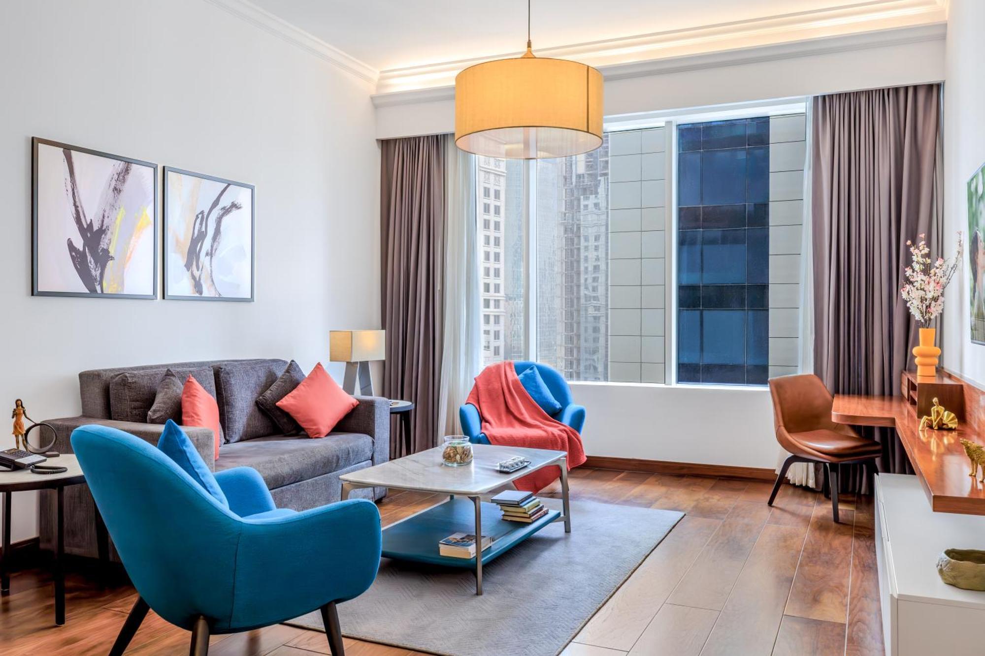 Somerset West Bay Doha Exterior foto Living room